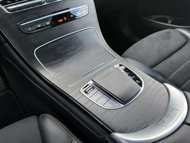 MERCEDES-BENZ GLC SUV GLC 300de 4MATIC SUV AMG Line  