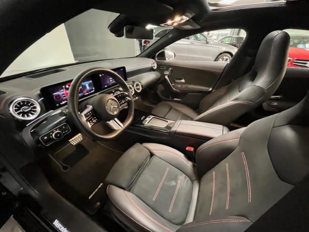 MERCEDES-BENZ CLA Coupé CLA 200 d Coupé AMG Line  CLA 200 d CoupÚ AMG Line