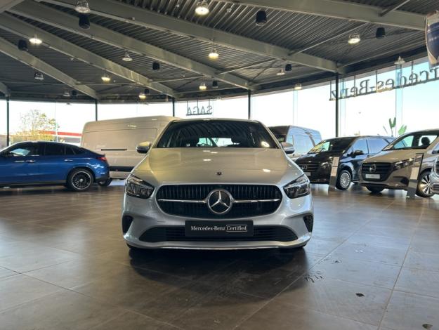 MERCEDES-BENZ B 180 d Luxury Line Facelift  