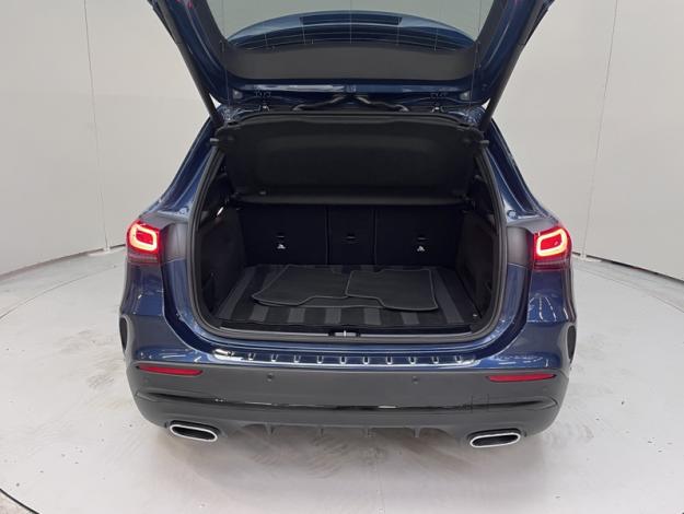 MERCEDES-BENZ GLA 200 d AMG Line  