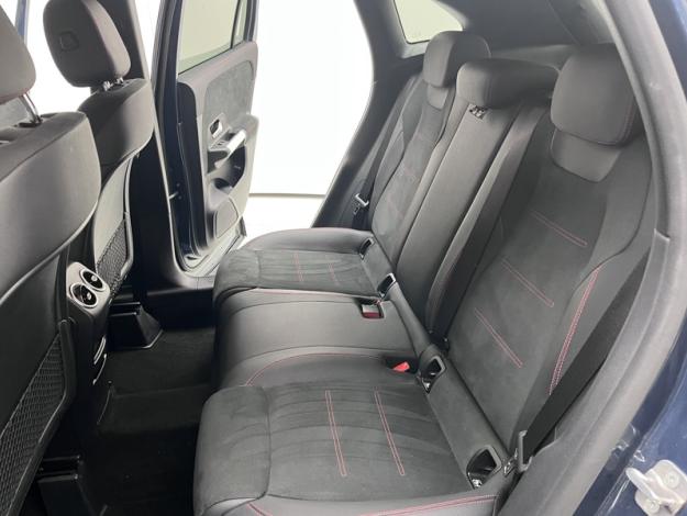 MERCEDES-BENZ GLA 200 d AMG Line  