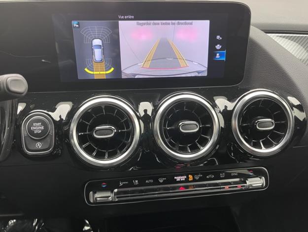 MERCEDES-BENZ GLA 200 d AMG Line  