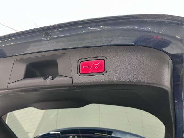 MERCEDES-BENZ GLA 200 d AMG Line  