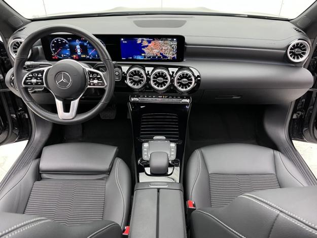 MERCEDES-BENZ CLA Coupé CLA 180 Coupé Progressive Line  