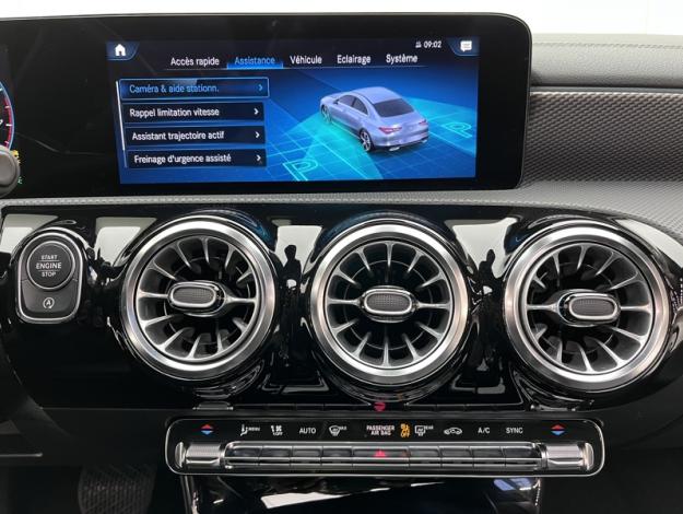 MERCEDES-BENZ CLA Coupé CLA 180 Coupé Progressive Line  