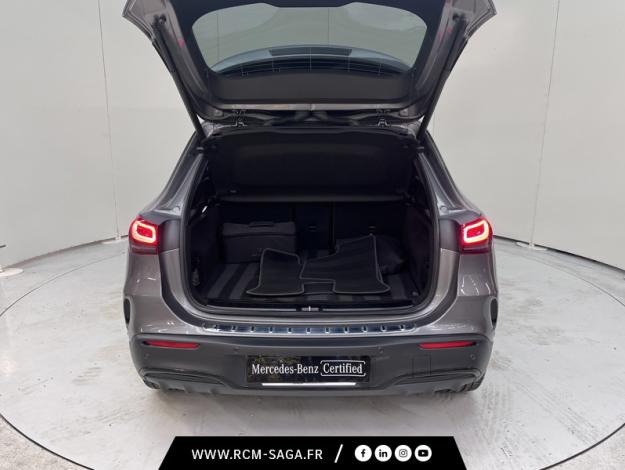 MERCEDES-BENZ EQA 250 AMG Line  