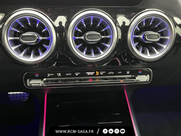 MERCEDES-BENZ EQA 250 AMG Line  