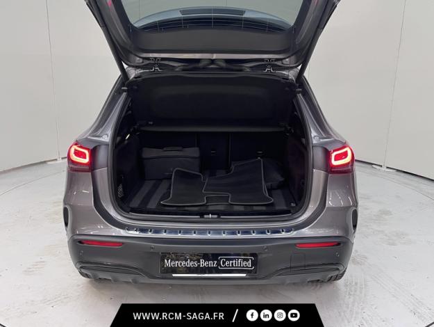 MERCEDES-BENZ EQA 250 AMG Line  