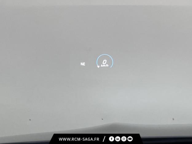 MERCEDES-BENZ EQA 250 AMG Line  