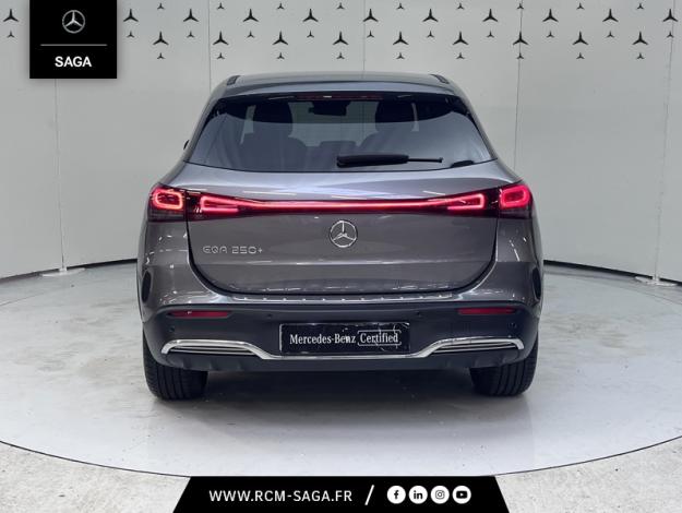 MERCEDES-BENZ EQA 250+ AMG Line  