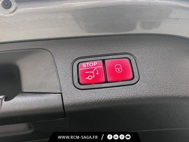 MERCEDES-BENZ EQA 250+ AMG Line  