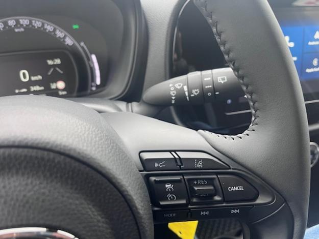 TOYOTA Aygo X 1.0 VVT-i 72 Design  AYGO X 72 S-CVT DESIGN