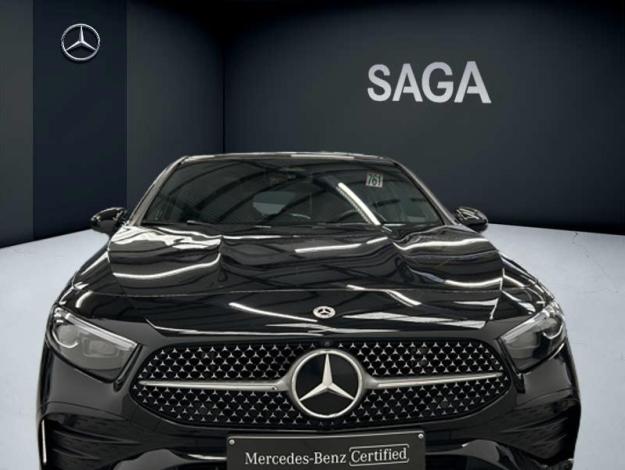 MERCEDES-BENZ A 180 AMG Line Toit Pano Facelift  