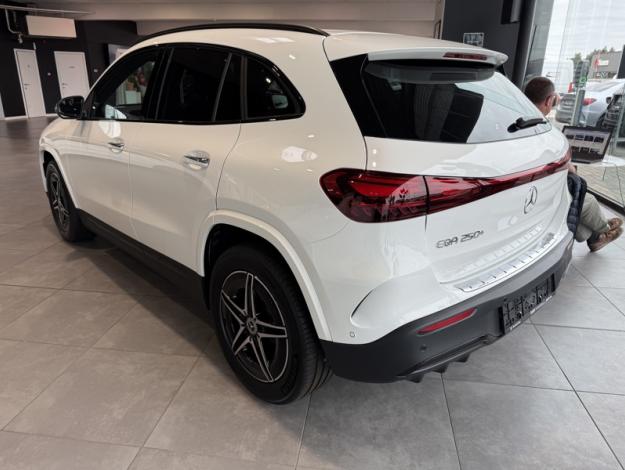 MERCEDES-BENZ EQA EQA 250+ SUV