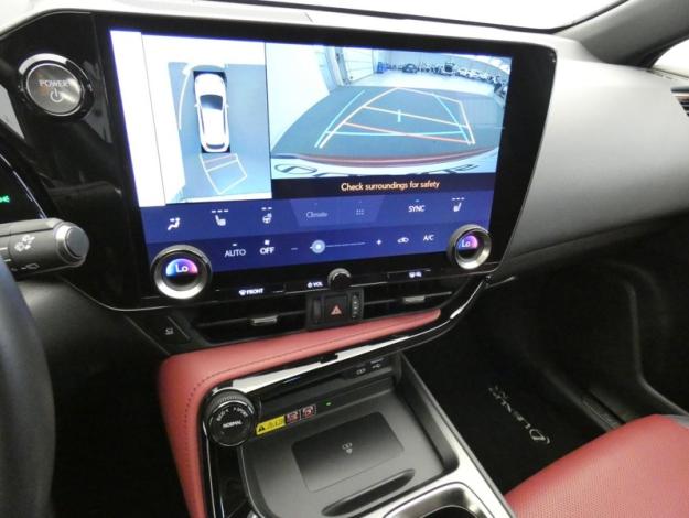 LEXUS NX 450H+ 4WD Luxe  PHEV