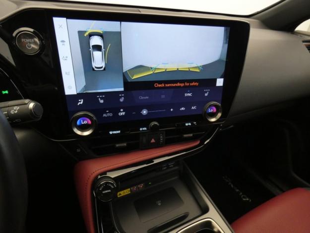 LEXUS NX 450H+ 4WD Luxe  PHEV