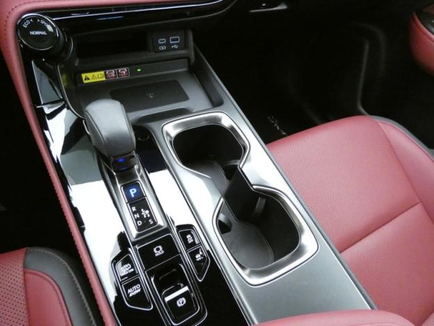 LEXUS NX 450H+ 4WD Luxe  PHEV