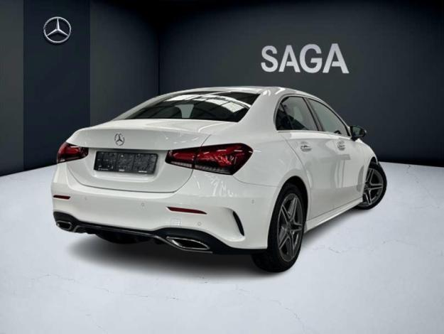 MERCEDES-BENZ A 180 d Berline AMG Line  