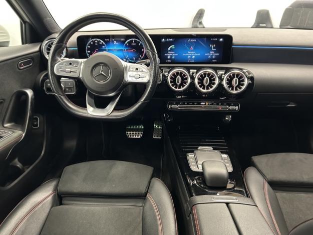 MERCEDES-BENZ A 180 d Berline AMG Line  