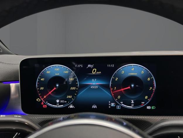 MERCEDES-BENZ CLA 250 4MATIC SB AMG Pack Night Toit Pano  