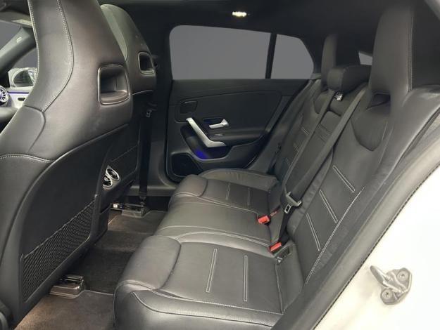 MERCEDES-BENZ CLA 250 4MATIC SB AMG Pack Night Toit Pano  