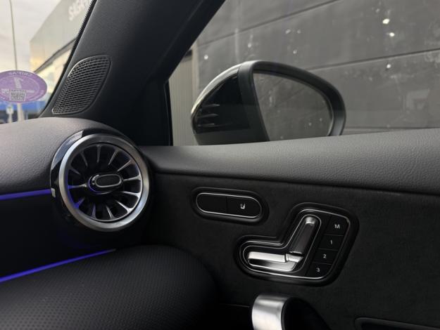 MERCEDES-BENZ A-Klasse Mercedes-AMG A 35 4MATIC