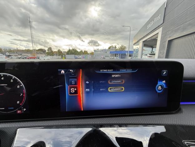 MERCEDES-BENZ A-Klasse Mercedes-AMG A 35 4MATIC