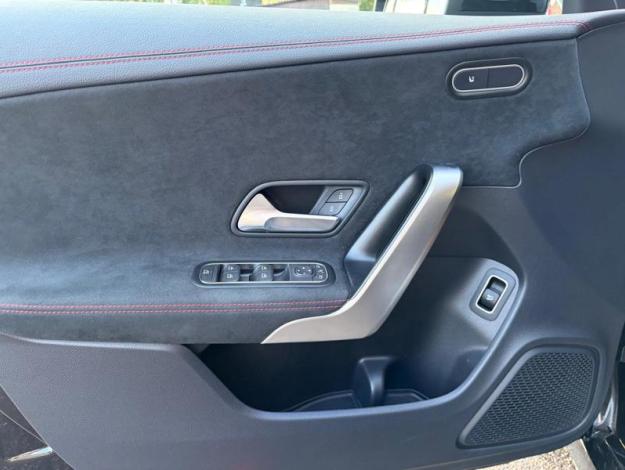 MERCEDES-BENZ CLA-Klasse CLA 200 Shooting Brake