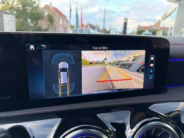 MERCEDES-BENZ CLA-Klasse CLA 200 Shooting Brake