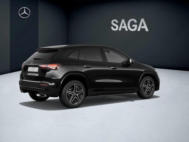 MERCEDES-BENZ GLA 200 d AMG Line  GLA 200 d AMG Line