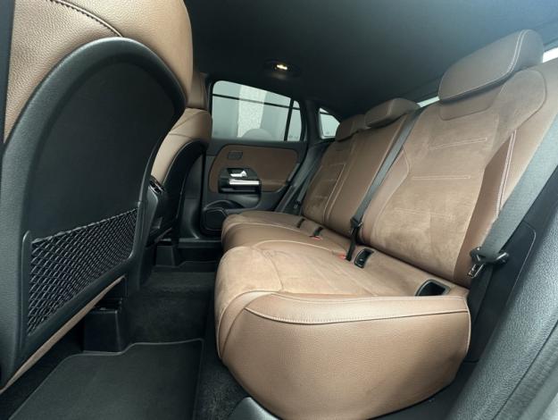 MERCEDES-BENZ GLA 200 d AMG Line  GLA 200 d AMG Line