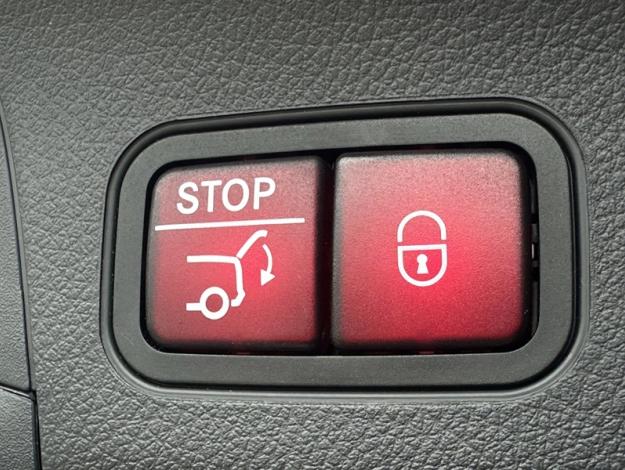 MERCEDES-BENZ GLA 200 d AMG Line  GLA 200 d AMG Line