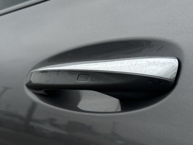 MERCEDES-BENZ GLA 200 d AMG Line  GLA 200 d AMG Line