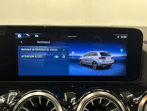 MERCEDES-BENZ B 180 Luxury Line Toit Pano Pack Night  