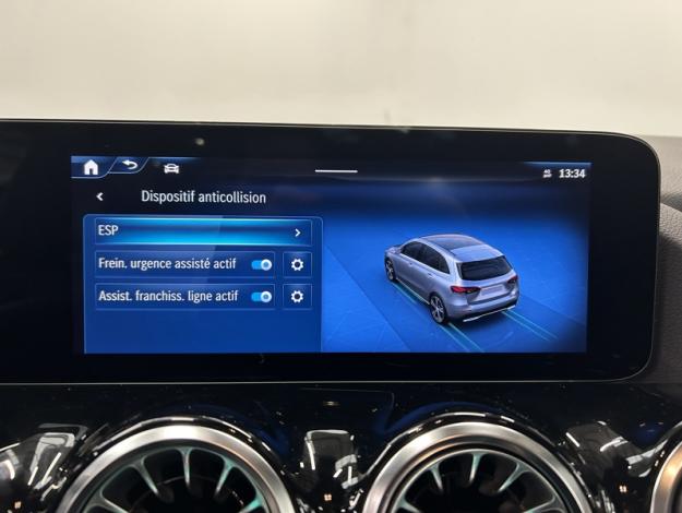 MERCEDES-BENZ B 180 Luxury Line Toit Pano Pack Night  