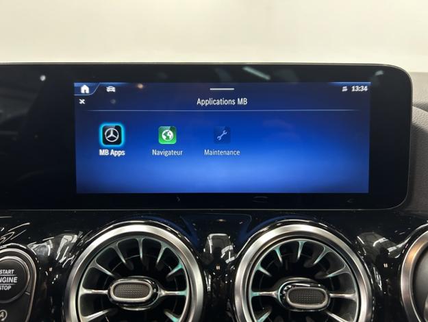 MERCEDES-BENZ B 180 Luxury Line Toit Pano Pack Night  