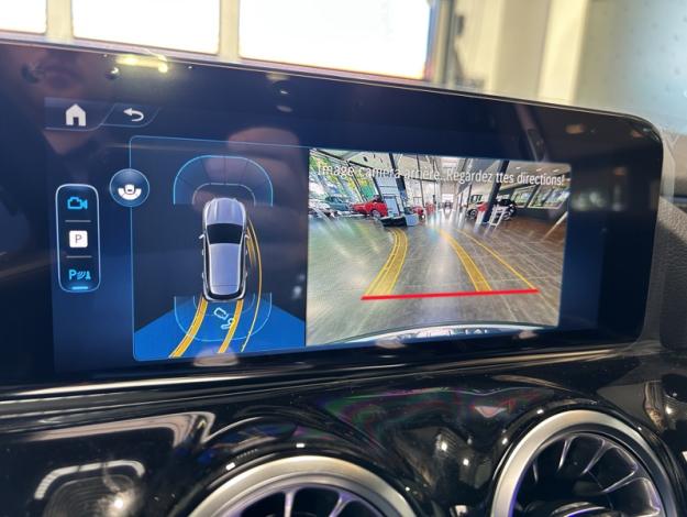 MERCEDES-BENZ GLA 180   Star Edition