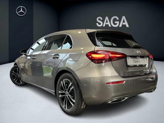 MERCEDES-BENZ A 180   Business Line