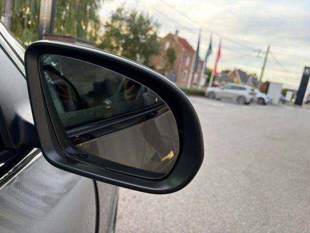 MERCEDES-BENZ EQA EQA 300 4MATIC