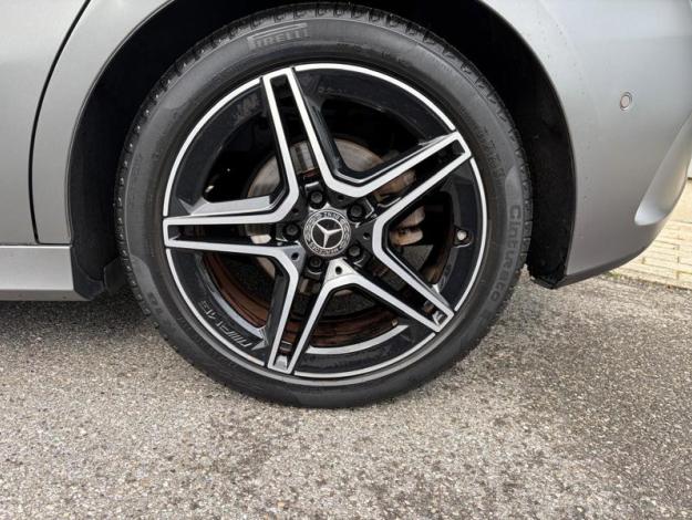 MERCEDES-BENZ A-Klasse A 180