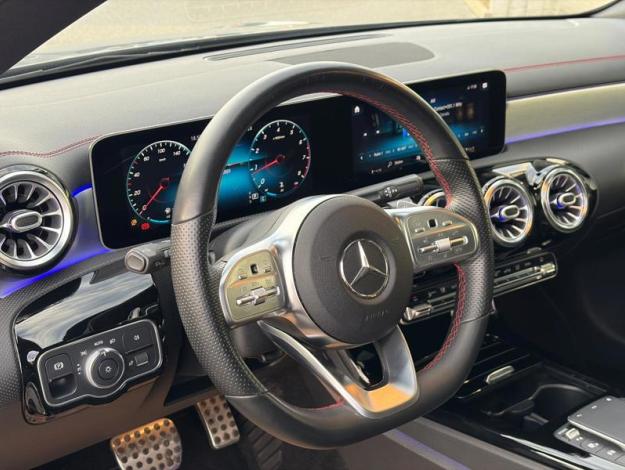 MERCEDES-BENZ CLA-Klasse CLA 180 Shooting Brake