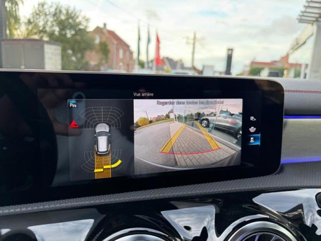 MERCEDES-BENZ CLA-Klasse CLA 180 Shooting Brake