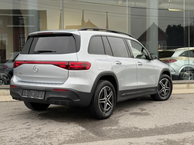 MERCEDES-BENZ EQB 250 + AMG Pack Night 7places Pano  