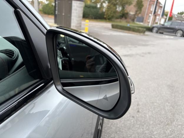 MERCEDES-BENZ EQB 250 + AMG Pack Night 7places Pano  