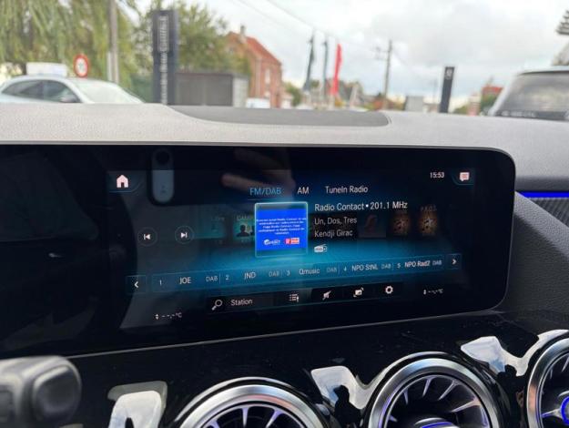 MERCEDES-BENZ GLA-Klasse GLA 200 Off-Roader