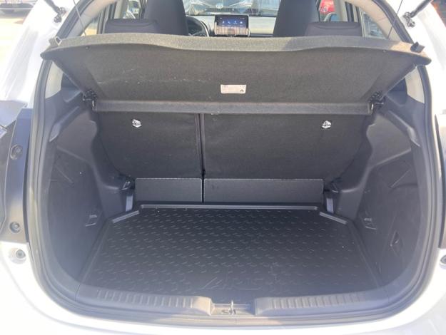 TOYOTA Yaris Hybride Hybride 116h Dynamic  1.5 116 ch 