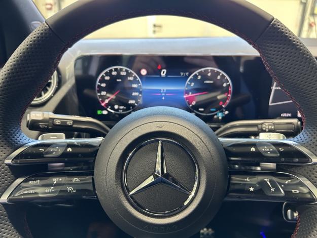 MERCEDES-BENZ B 180   Star Edition