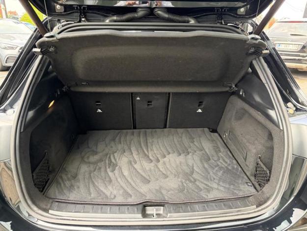 MERCEDES-BENZ GLA-Klasse GLA 200 Off-Roader