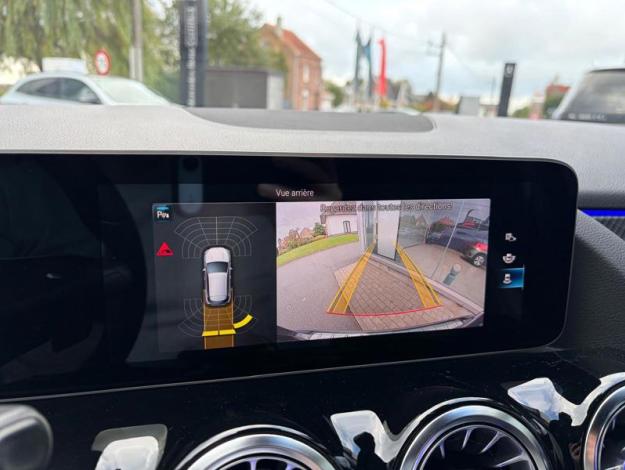 MERCEDES-BENZ GLA-Klasse GLA 200 Off-Roader