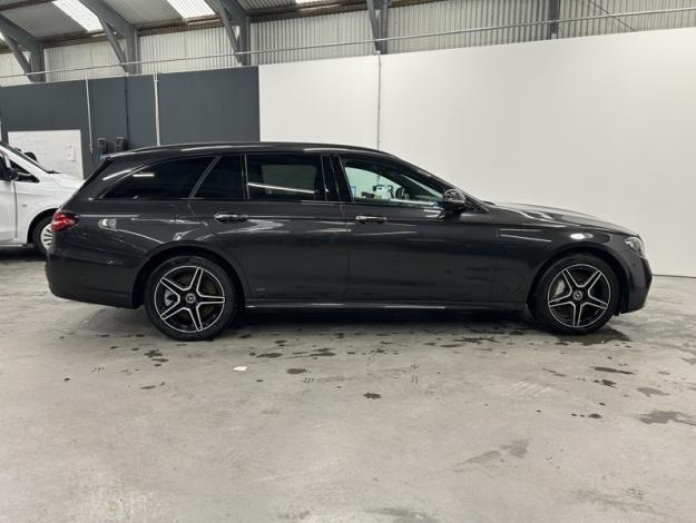 MERCEDES-BENZ E 300 de Break AMG Line  
